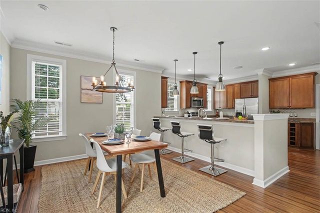 5229 Ordsall PL, Virginia Beach, VA 23455