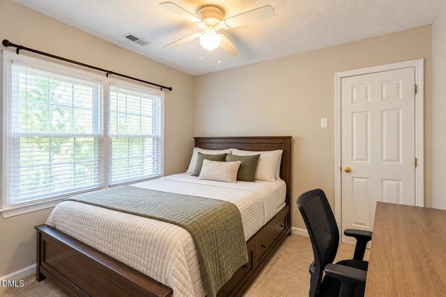 540 W Juniper Avenue, Wake Forest, NC 27587