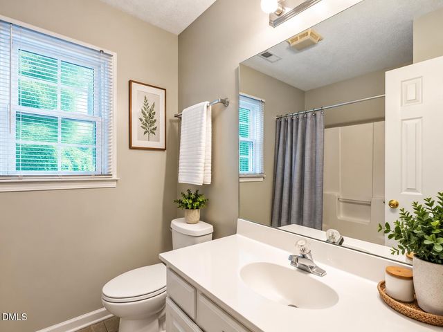 540 W Juniper Avenue, Wake Forest, NC 27587