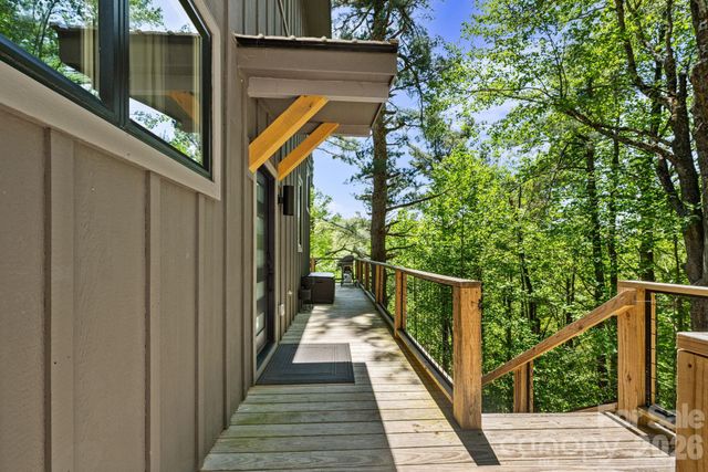 1385 Niley Cook Road, Blowing Rock, NC 28605