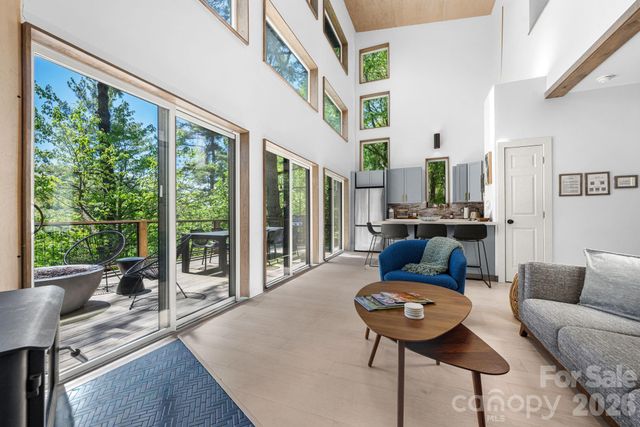 1385 Niley Cook Road, Blowing Rock, NC 28605