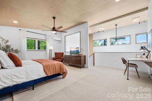 1385 Niley Cook Road, Blowing Rock, NC 28605