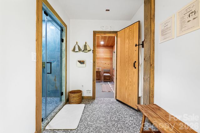 1385 Niley Cook Road, Blowing Rock, NC 28605