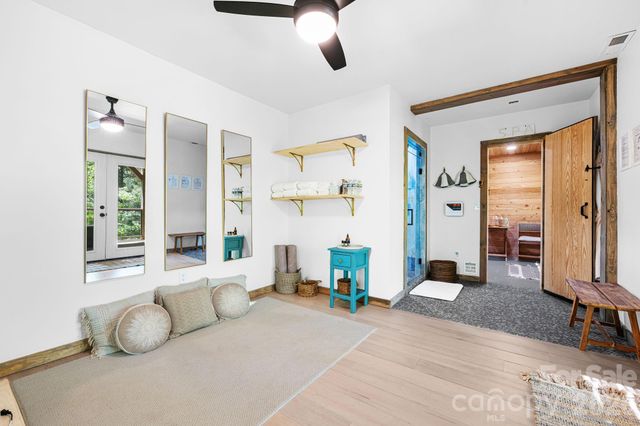 1385 Niley Cook Road, Blowing Rock, NC 28605