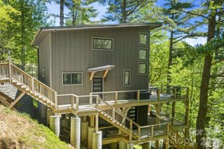 1385 Niley Cook Road, Blowing Rock, NC 28605