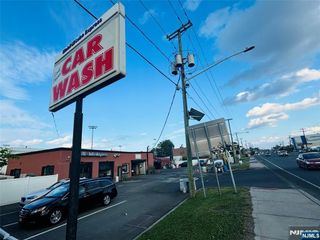 75 W Route 46, Lodi, NJ 07644