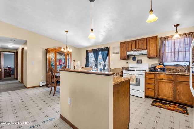 1333 Longboat Avenue, Beachwood, NJ 08722