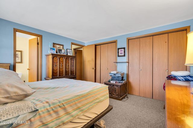 1333 Longboat Avenue, Beachwood, NJ 08722