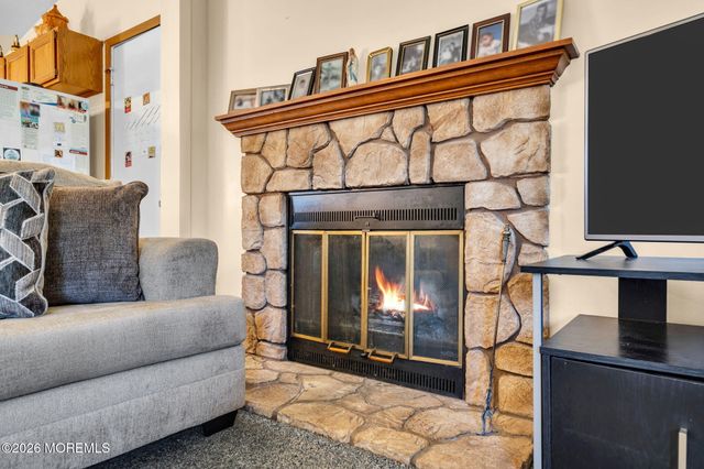 1333 Longboat Avenue, Beachwood, NJ 08722