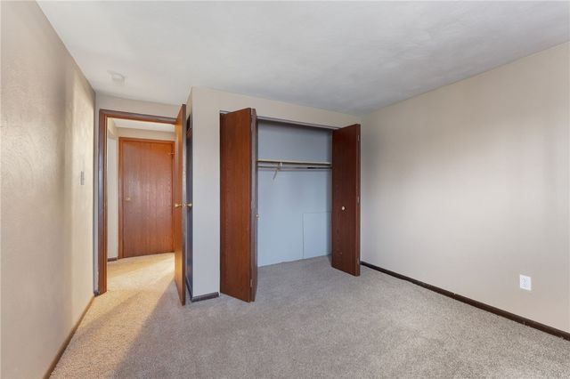 130 Harphen St, Versailles Boro, PA 15132