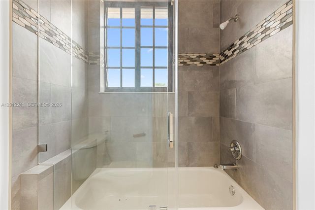 1559 Passion Vine Cir 7-2, Weston, FL 33326