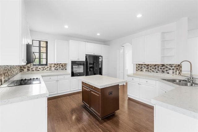 1559 Passion Vine Cir 7-2, Weston, FL 33326