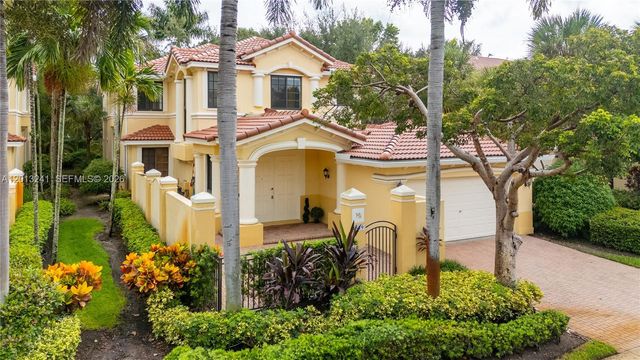 1559 Passion Vine Cir 7-2, Weston, FL 33326