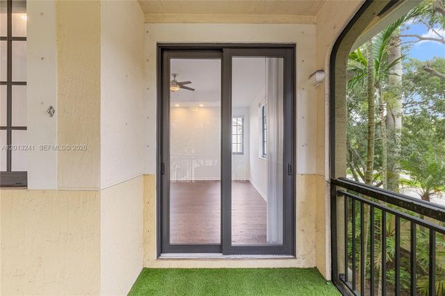 1559 Passion Vine Cir 7-2, Weston, FL 33326