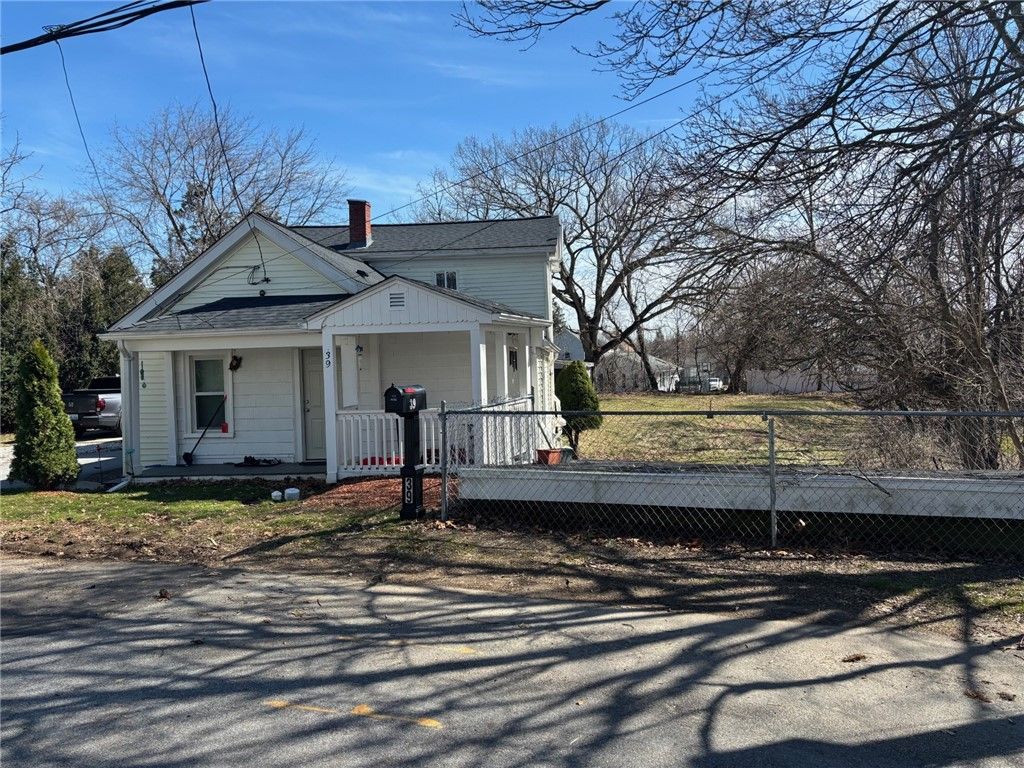 39 Kiley Street, North Providence, RI 02911
