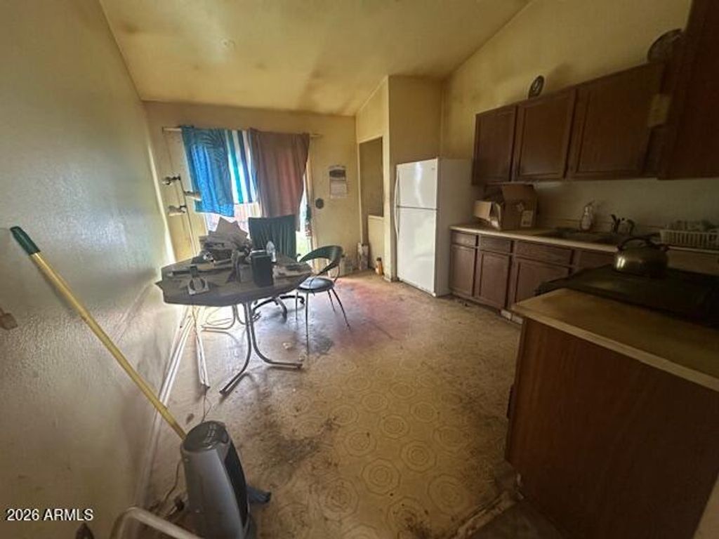 Image 1 of property listing at 5960 W OREGON Avenue 169, Glendale, AZ 85301