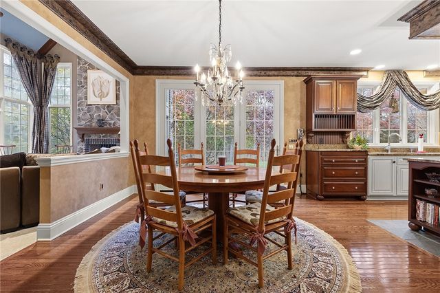 1607 Fieldstone Lane, Franklin Park, PA 15143