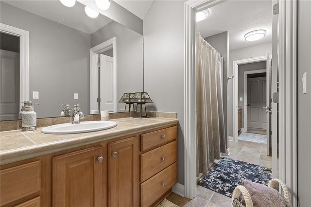 1607 Fieldstone Lane, Franklin Park, PA 15143