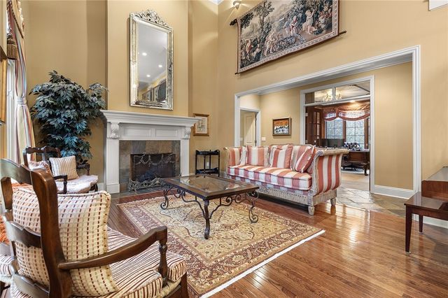 1607 Fieldstone Lane, Franklin Park, PA 15143