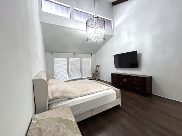 707 Trademark Place, Houston, TX 77079