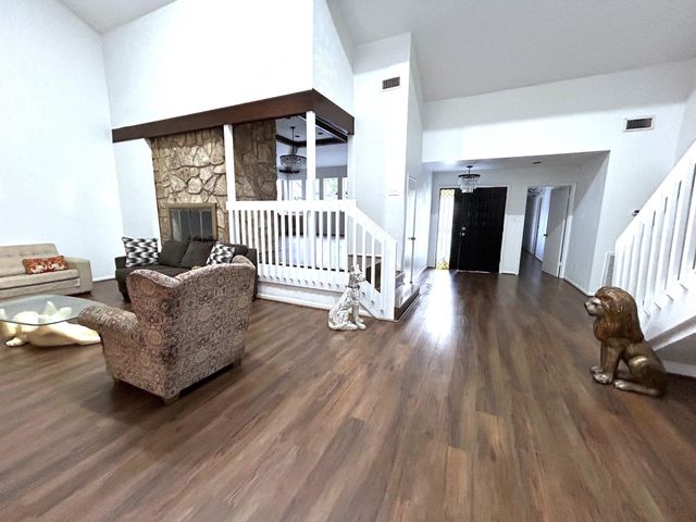 707 Trademark Place, Houston, TX 77079