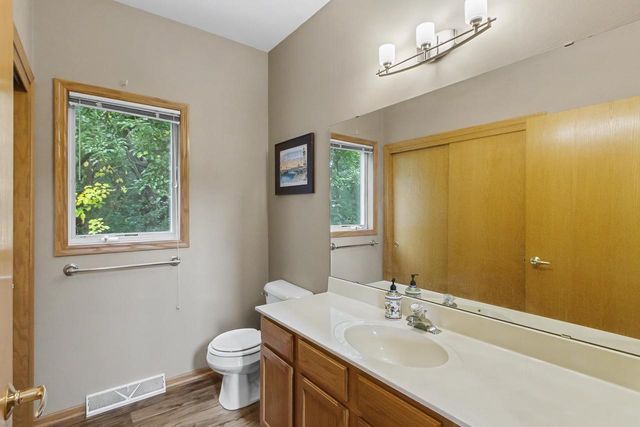 24 Boca Grande Way, Madison, WI 53719
