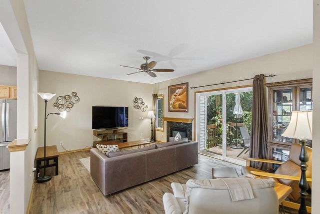 24 Boca Grande Way, Madison, WI 53719
