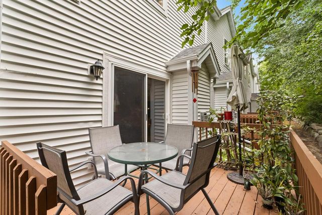 24 Boca Grande Way, Madison, WI 53719