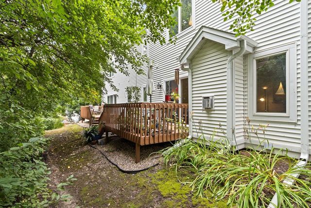 24 Boca Grande Way, Madison, WI 53719