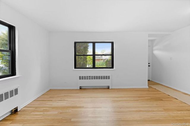 7632 Springfield Boulevard 143A, Oakland Gardens, NY 11364