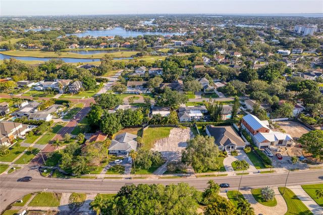 1020 SNELL ISLE BOULEVARD NE, St Petersburg, FL 33704