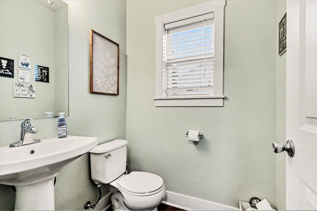 527 Cliffwood Avenue, Portage City, MI 49002