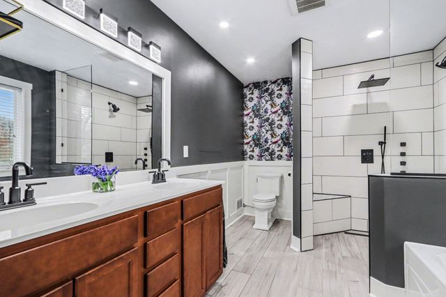 527 Cliffwood Avenue, Portage City, MI 49002