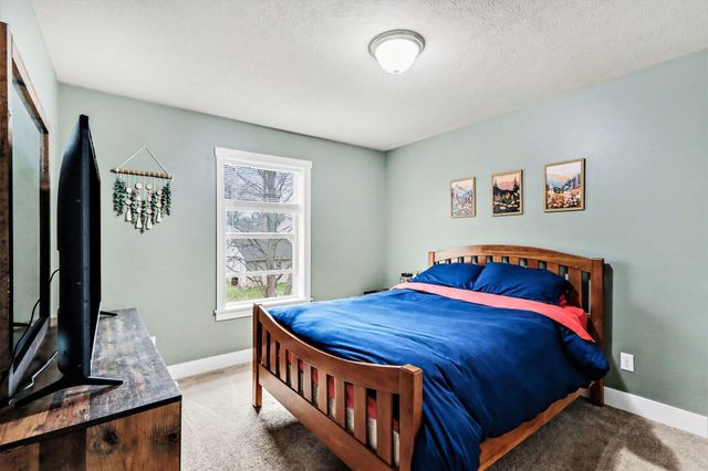 527 Cliffwood Avenue, Portage City, MI 49002