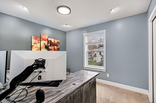 527 Cliffwood Avenue, Portage City, MI 49002