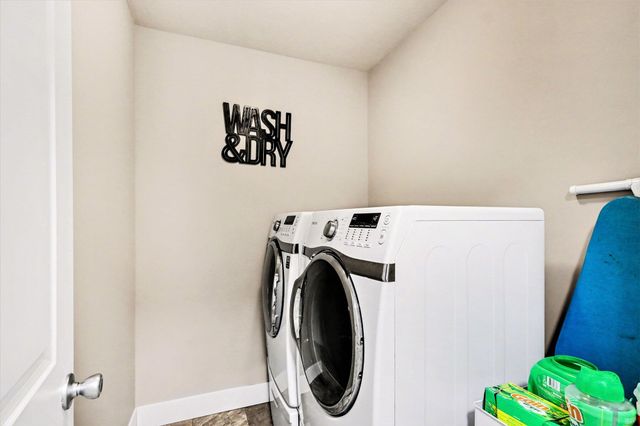 527 Cliffwood Avenue, Portage City, MI 49002