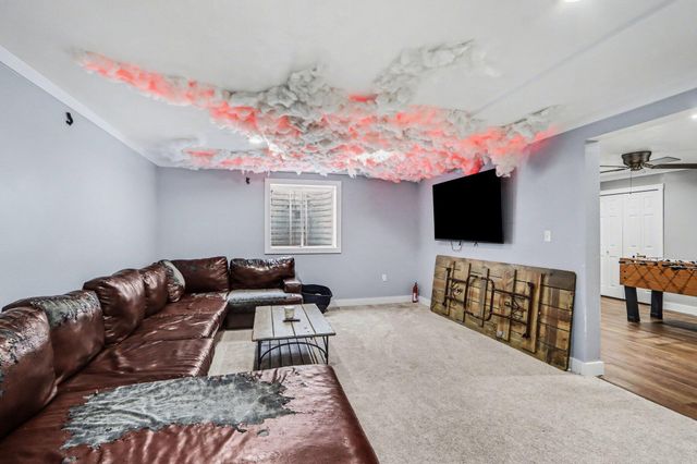 527 Cliffwood Avenue, Portage City, MI 49002