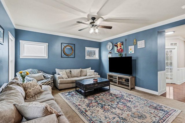 527 Cliffwood Avenue, Portage City, MI 49002