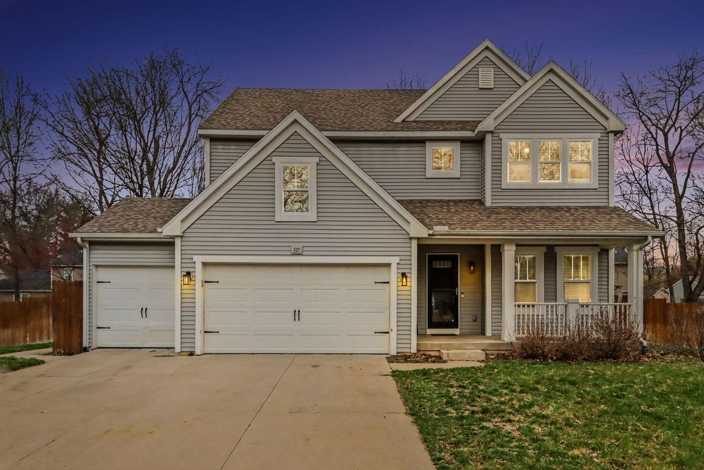 527 Cliffwood Avenue, Portage City, MI 49002