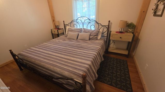 3230 Cove Creek Way, Sevierville, TN 37862
