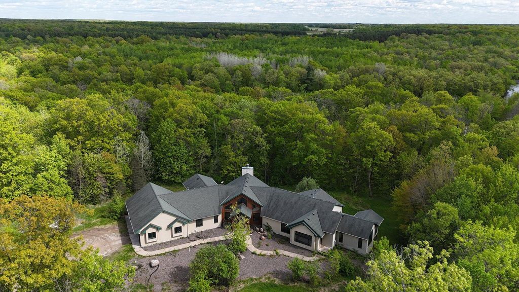 13125 250th Street, Milaca, MN 56353