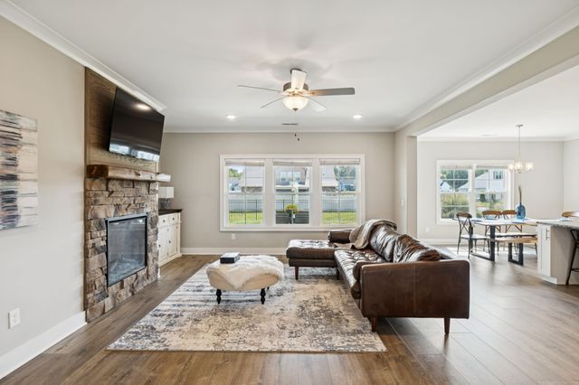 7803 Santos Dr, Murfreesboro, TN 37129