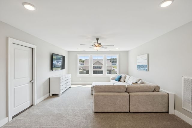 7803 Santos Dr, Murfreesboro, TN 37129