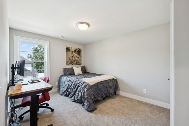 7803 Santos Dr, Murfreesboro, TN 37129