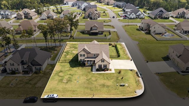 7803 Santos Dr, Murfreesboro, TN 37129