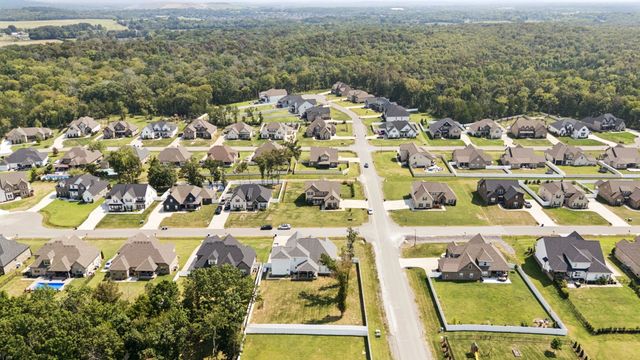 7803 Santos Dr, Murfreesboro, TN 37129