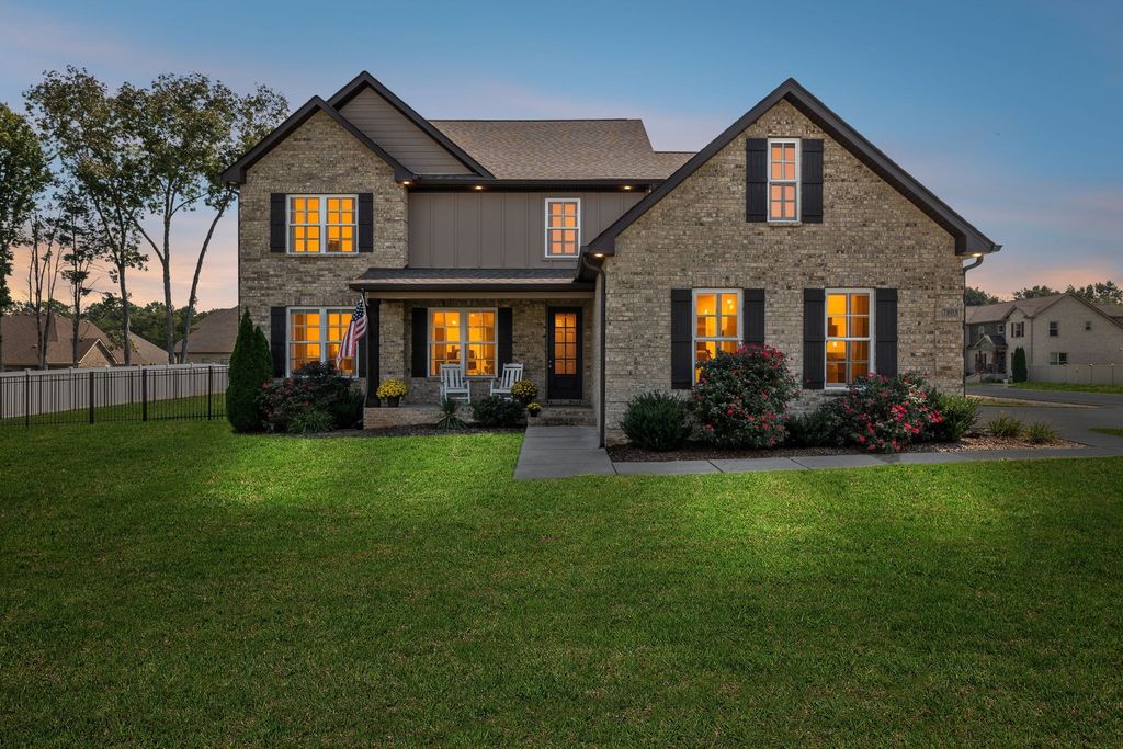 7803 Santos Dr, Murfreesboro, TN 37129
