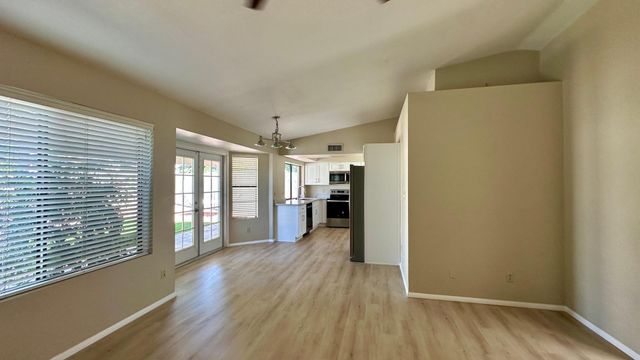 8878 E Sheena Drive, Scottsdale, AZ 85260