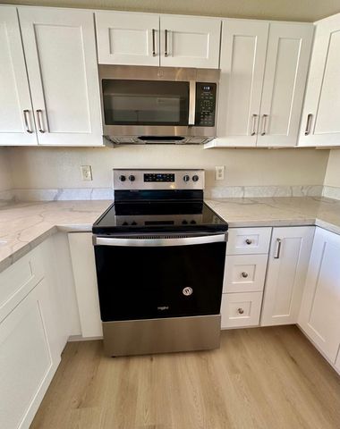 8878 E Sheena Drive, Scottsdale, AZ 85260