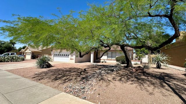 8878 E Sheena Drive, Scottsdale, AZ 85260